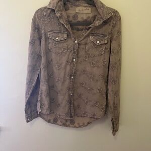 Brown and Tan Long Sleeve Notched Collar Button Down Shirt